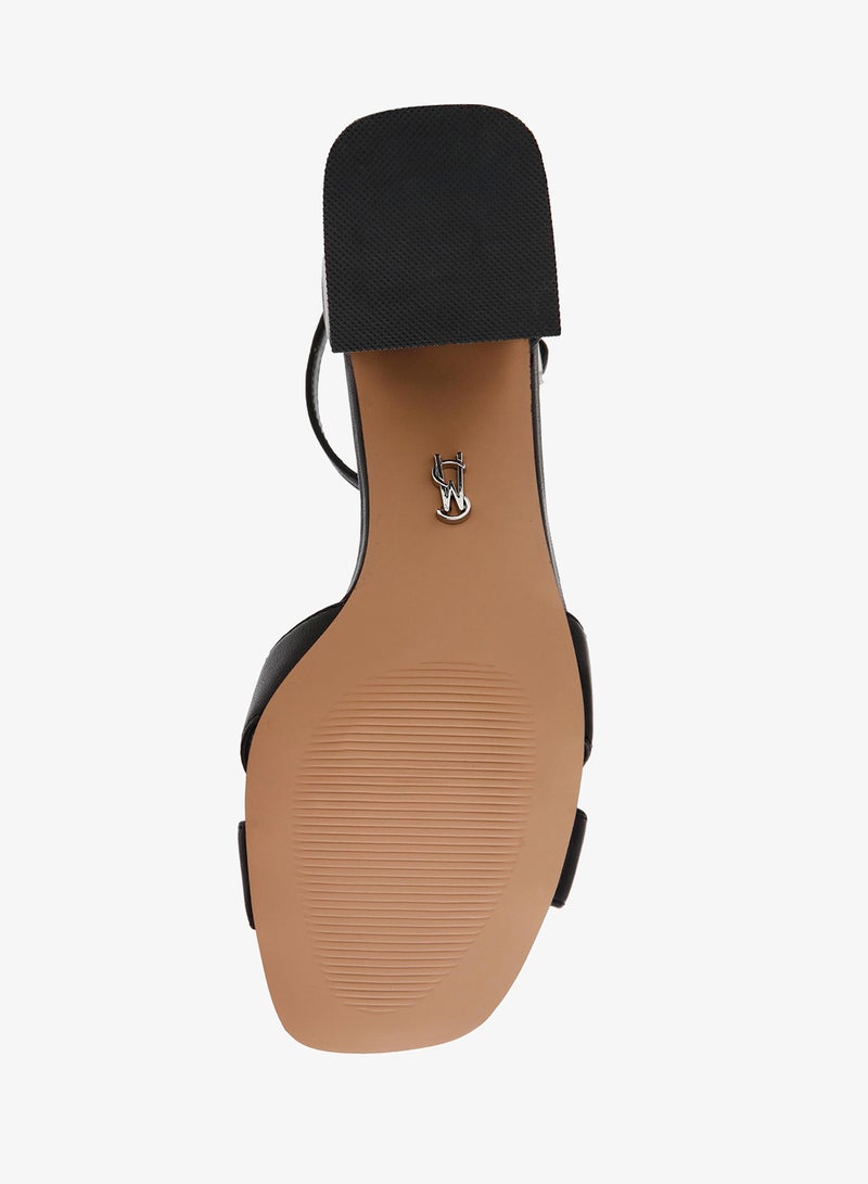 ستيف مادن صنادل بحزام خلفي من جلد البولي يوريثين بتصميم براءة اختراع - Image 5